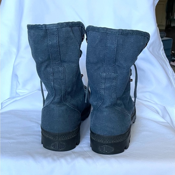 Palladium women’s lace-up boots - Picture 10 of 10